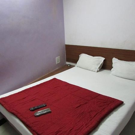 Hotel Royal Residency Bombay Esterno foto